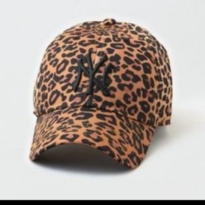 Nwot 47 Leopard Yankees Hat 